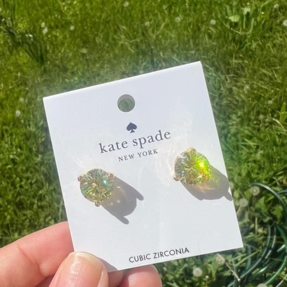kate spade green studs 🌼 - Picture 3 of 6